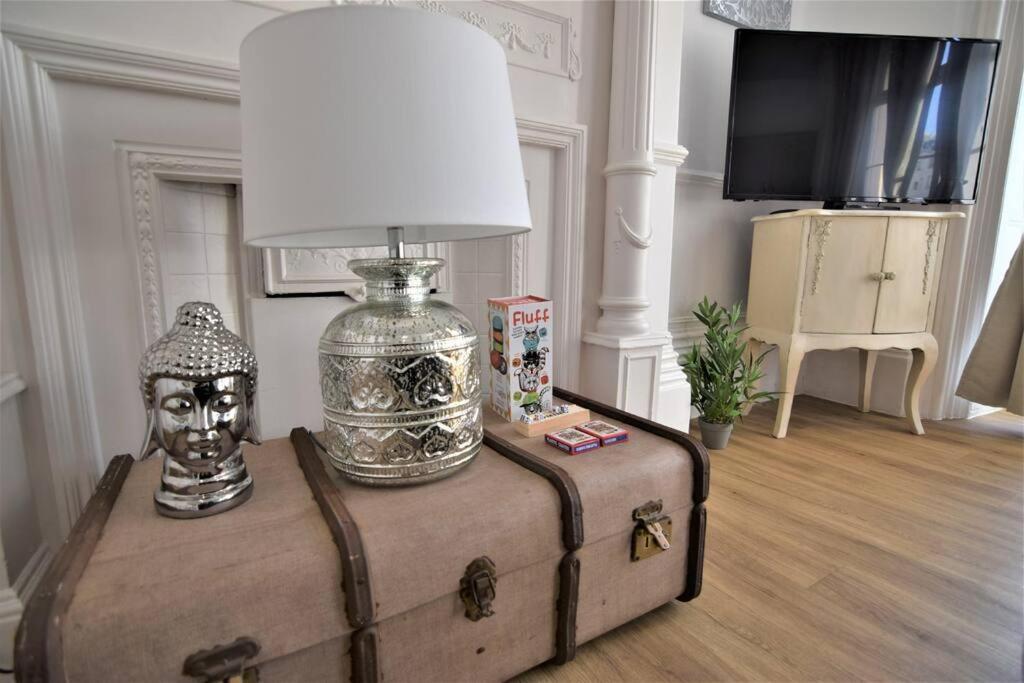 Flash Sales Offer - Any Week Day No Minimum Night Restrictions Central Hove 1 Bedroom Flat Bn38Bru02 Zewnętrze zdjęcie