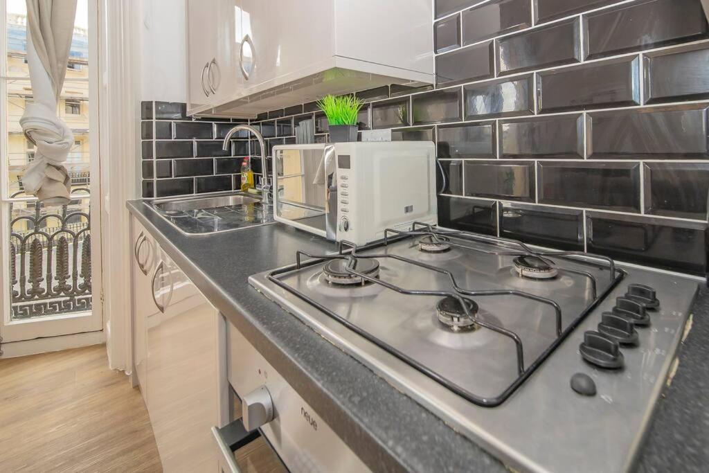Flash Sales Offer - Any Week Day No Minimum Night Restrictions Central Hove 1 Bedroom Flat Bn38Bru02 Zewnętrze zdjęcie