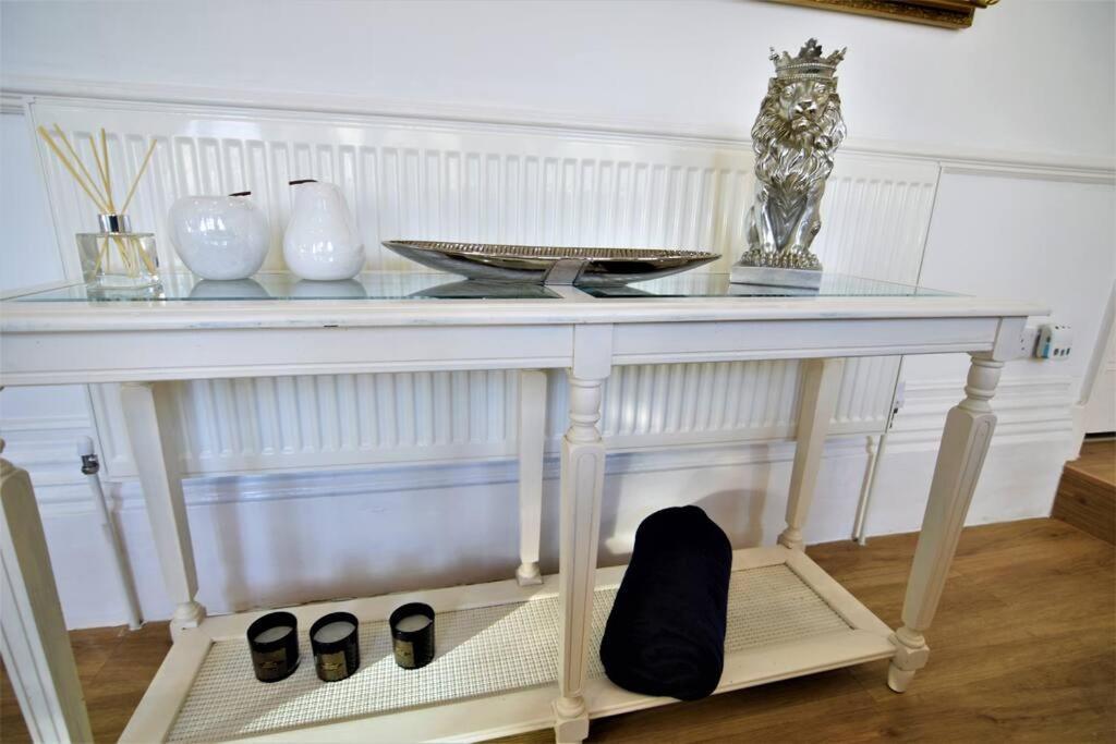 Flash Sales Offer - Any Week Day No Minimum Night Restrictions Central Hove 1 Bedroom Flat Bn38Bru02 Zewnętrze zdjęcie