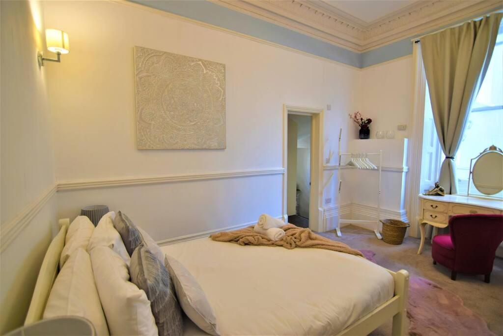 Flash Sales Offer - Any Week Day No Minimum Night Restrictions Central Hove 1 Bedroom Flat Bn38Bru02 Zewnętrze zdjęcie